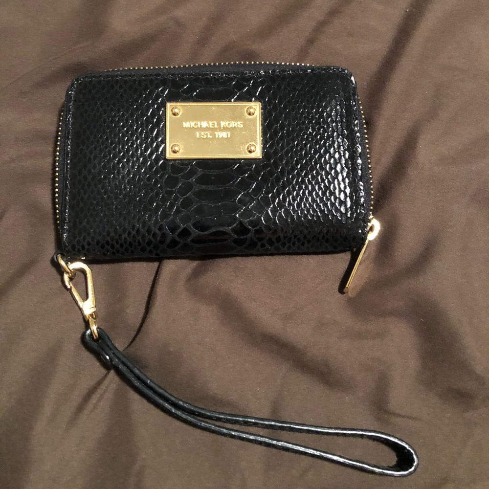 Michael Kors Wristlet